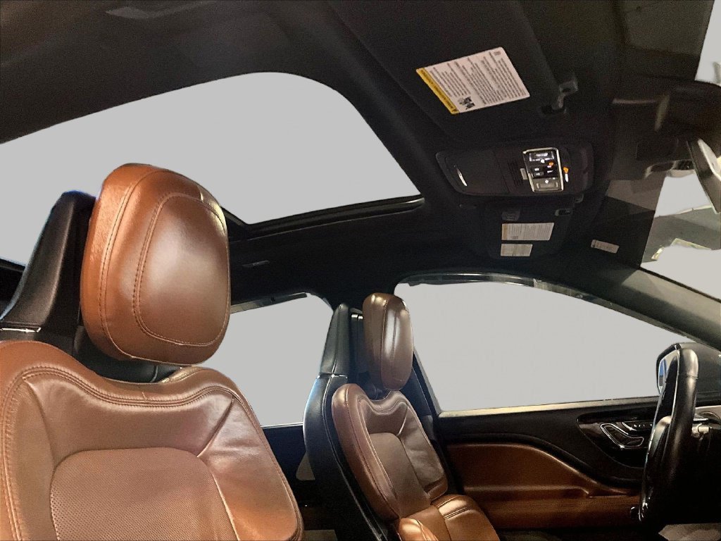 Used 2022 Lincoln Aviator Reserve w/ Equipment Group 201A AWD/4WD image 23