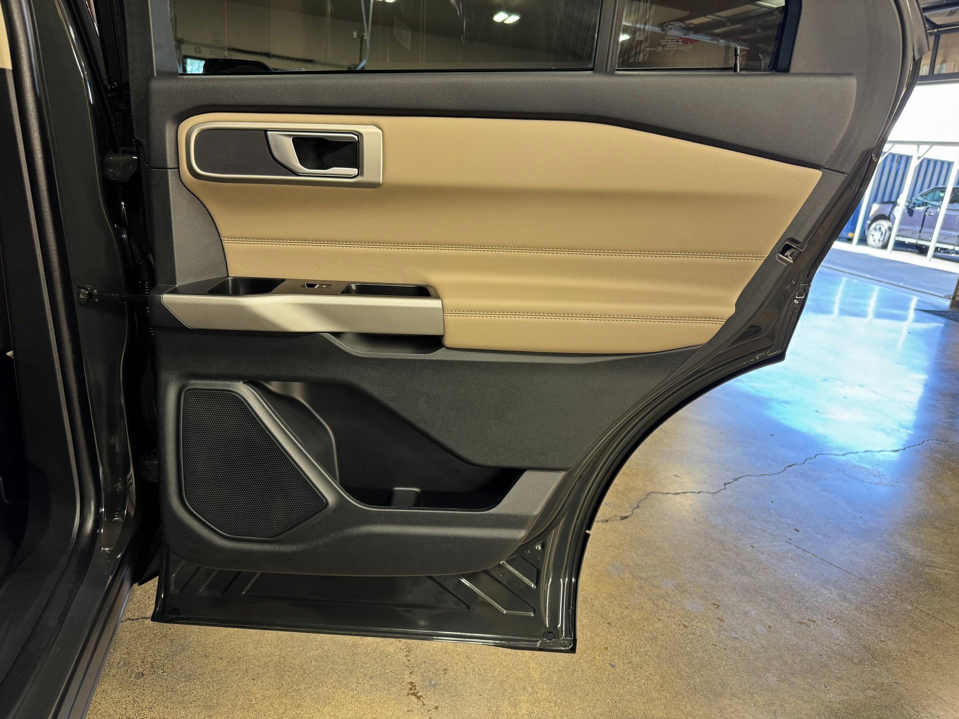 Used 2023 Ford Explorer XLT w/ Equipment Group 202A image 51