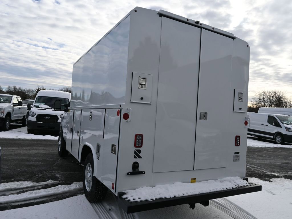 New 2025 Ford E-350 and Econoline 350 Super Duty w/ Power Equipment Group image 7