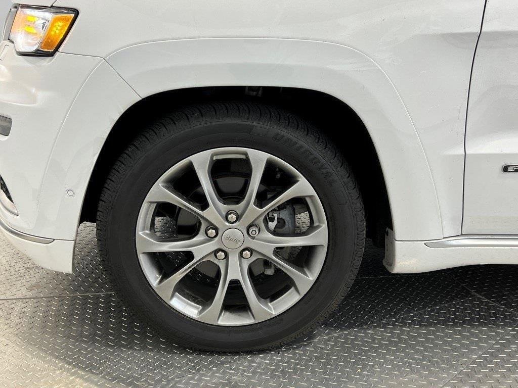 Used 2020 Jeep Grand Cherokee Summit w/ Platinum Series Group image 14