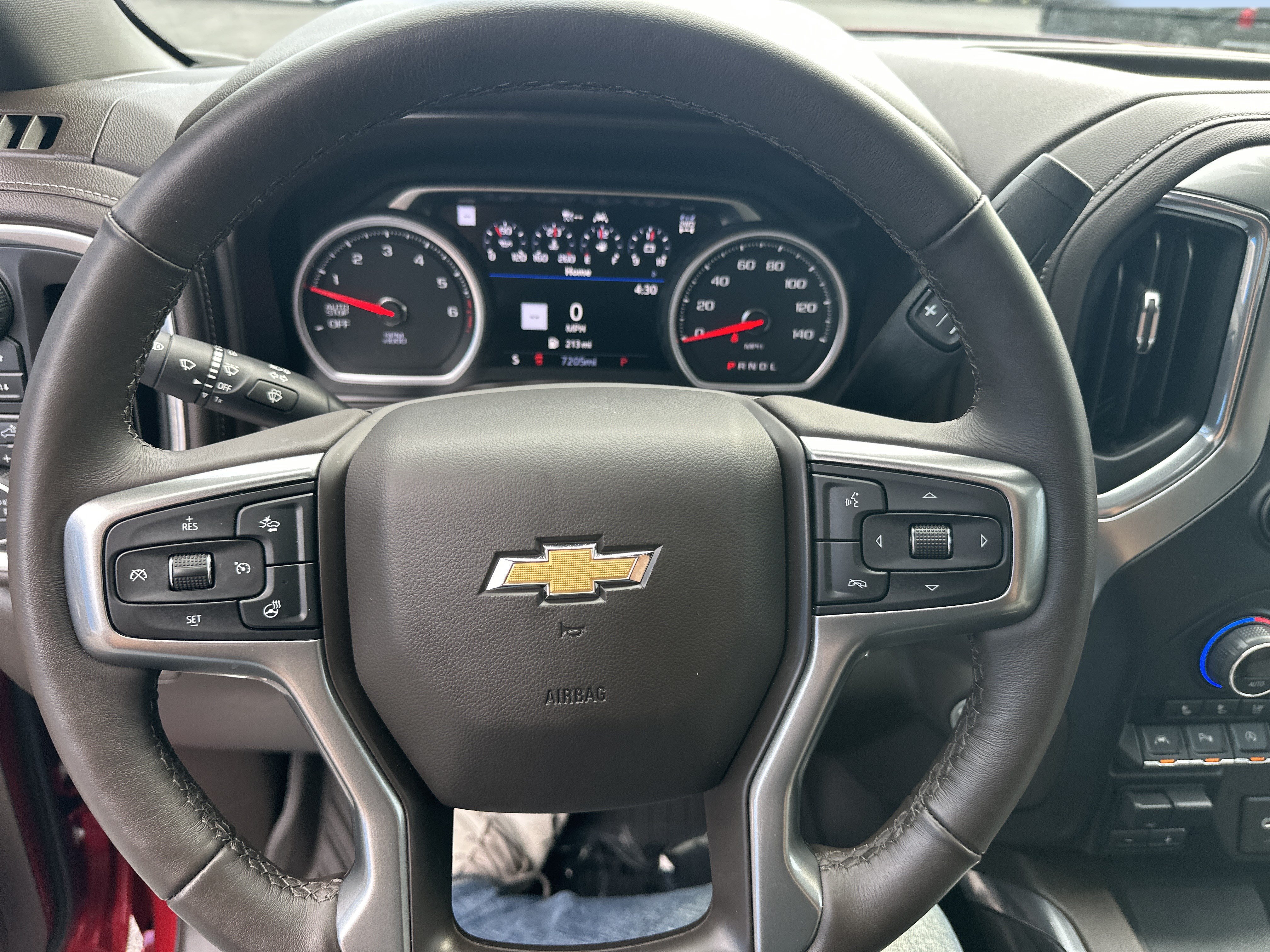 Certified 2021 Chevrolet Silverado 1500 LTZ w/ LTZ Premium Package AWD/4WD image 17