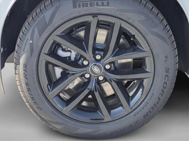 New 2025 Land Rover Discovery Sport S image 10