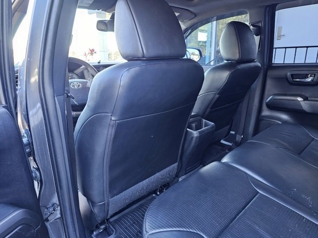 Used 2020 Toyota Tacoma 2WD Double Cab image 20