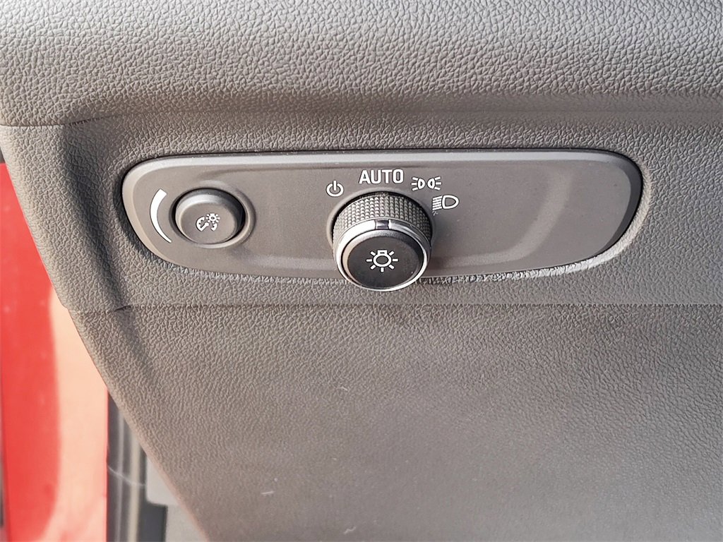 Used 2023 Buick Envision Preferred image 24