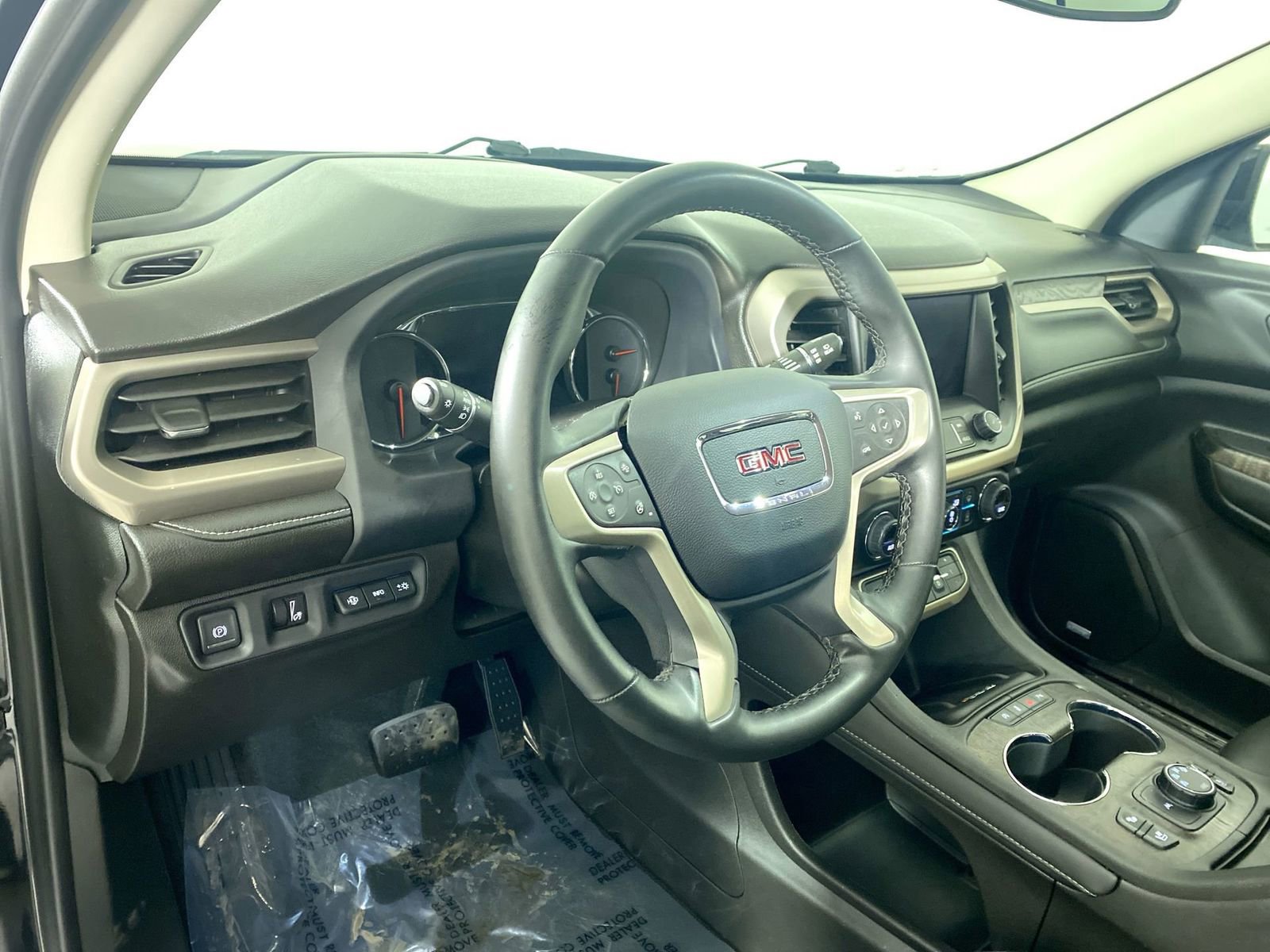 Used 2023 GMC Acadia Denali image 21