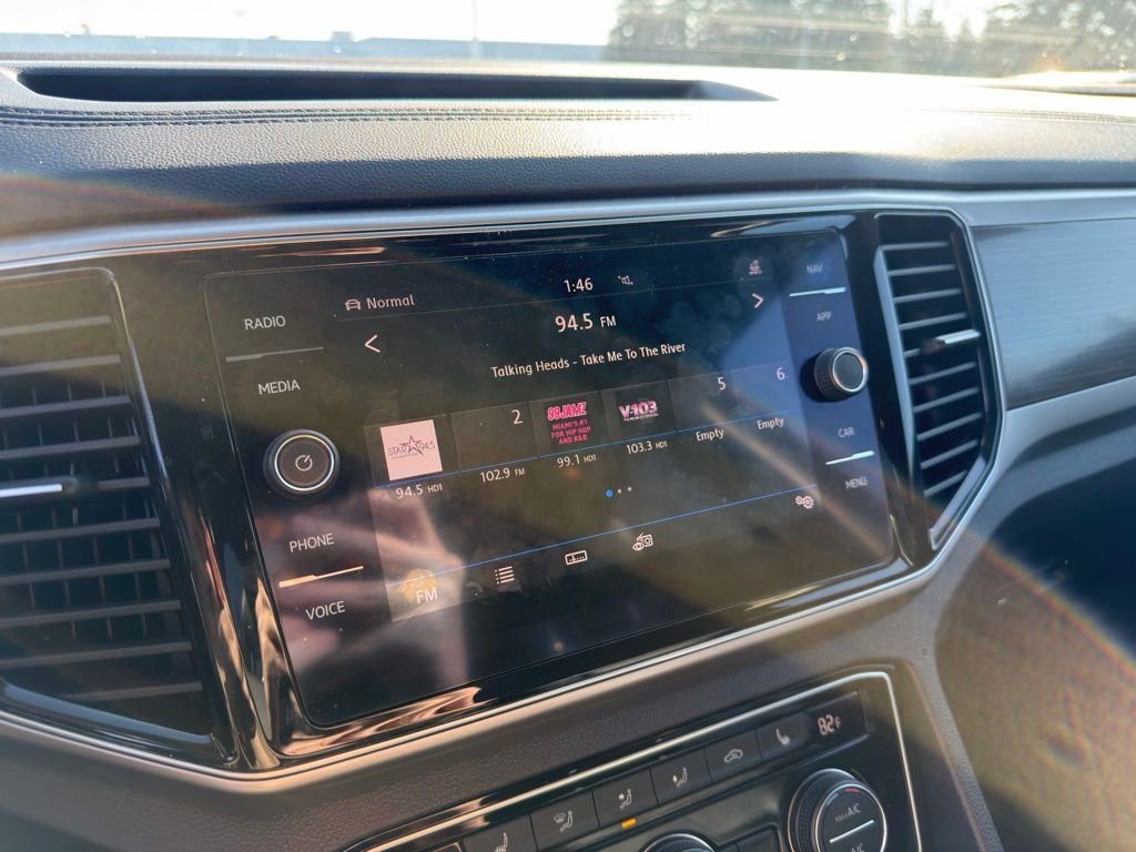 Used 2019 Volkswagen Atlas SEL AWD/4WD image 19