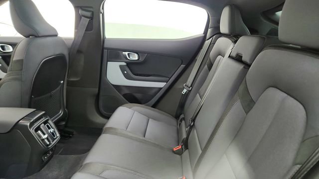 Used 2024 Polestar Polestar 2 image 27