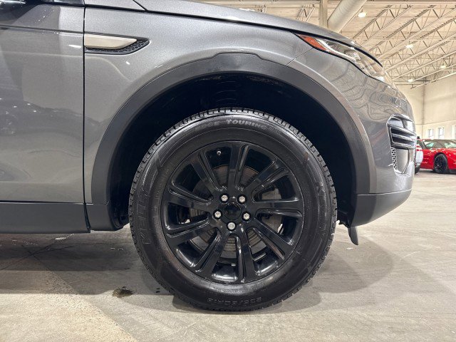 Used 2016 Land Rover Discovery Sport SE image 83