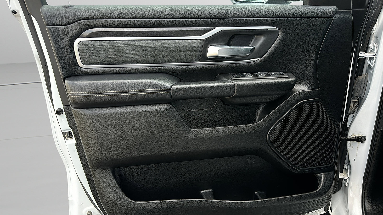 Used 2022 RAM 1500 Big Horn AWD/4WD image 23