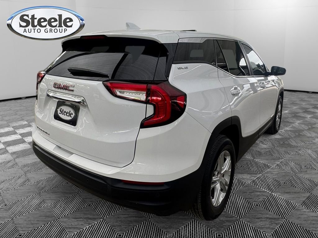 Used 2023 GMC Terrain SLE FWD image 5