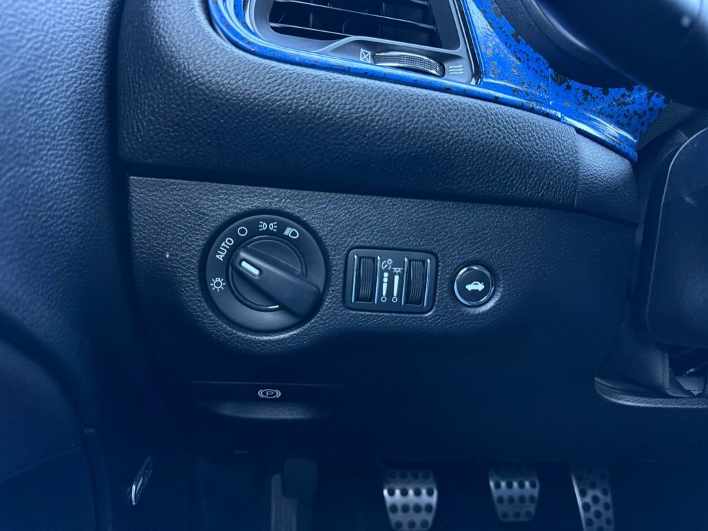 Used 2023 Dodge Challenger R/T w/ Blacktop Package image 13