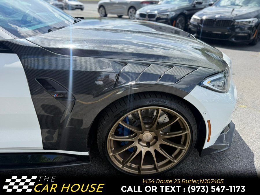 Used 2022 BMW M4 Competition w/ Executive Package RWD image 4