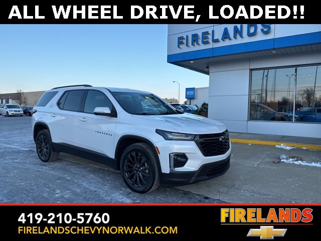 Certified 2023 Chevrolet Traverse RS w/ LPO, Floor Liner Package