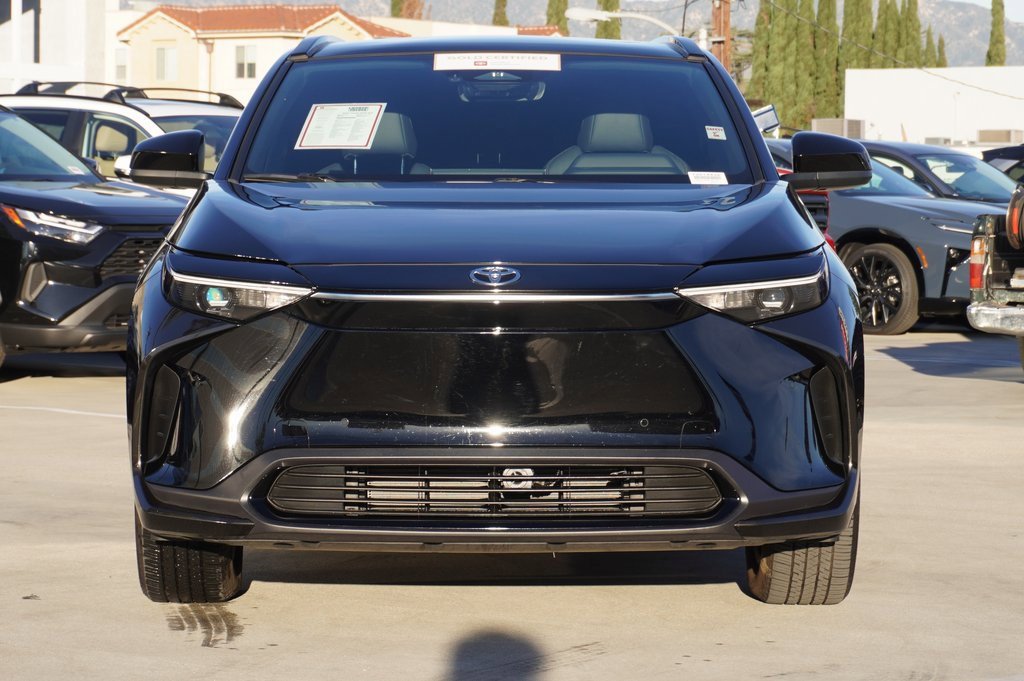 Certified 2025 Toyota bZ4X FWD image 3
