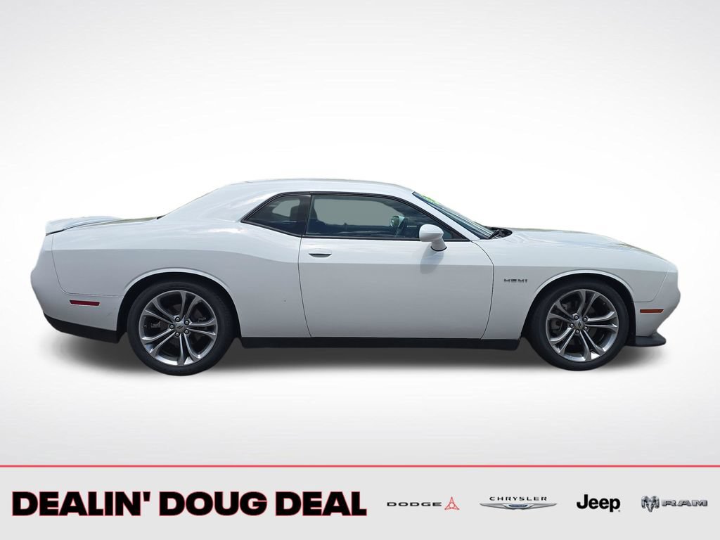 Used 2022 Dodge Challenger R/T RWD image 6