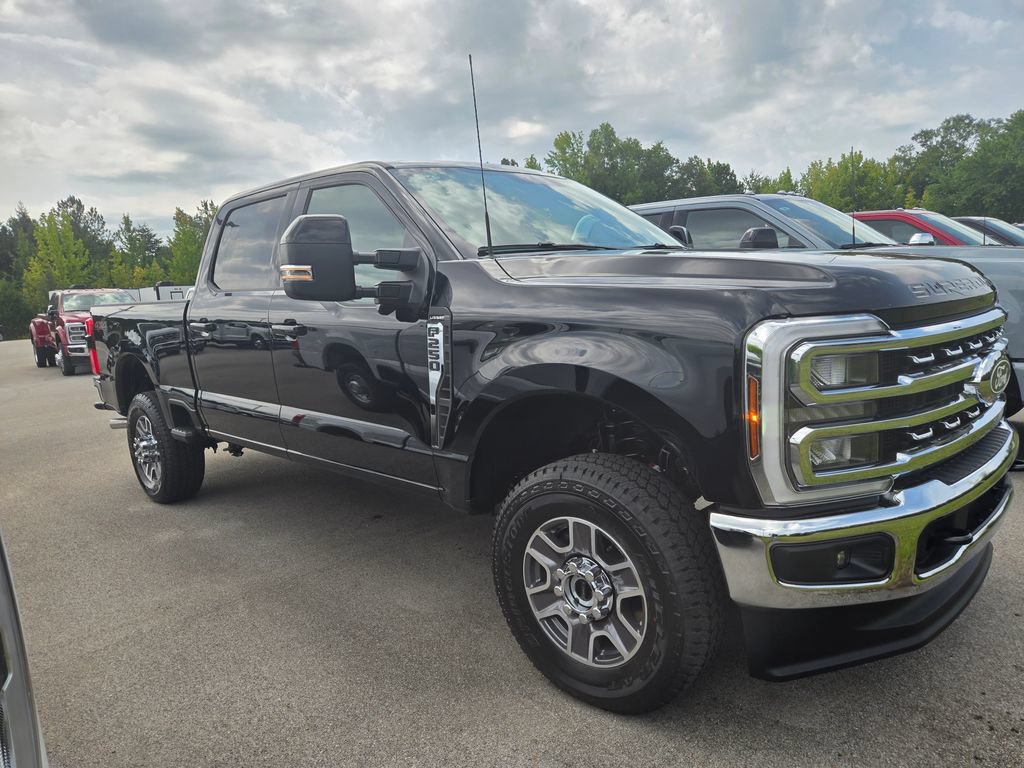 New 2027 Ford F250 Lariat w/ Camper Package AWD/4WD image 2