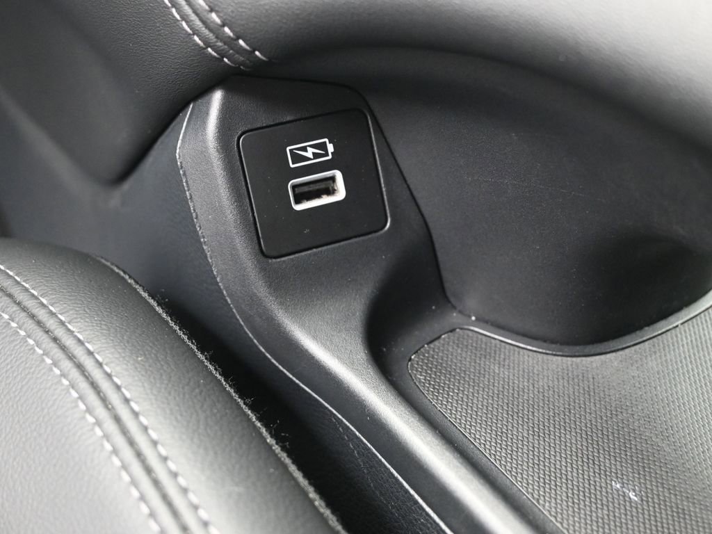 Used 2023 Honda HR-V EX-L image 13