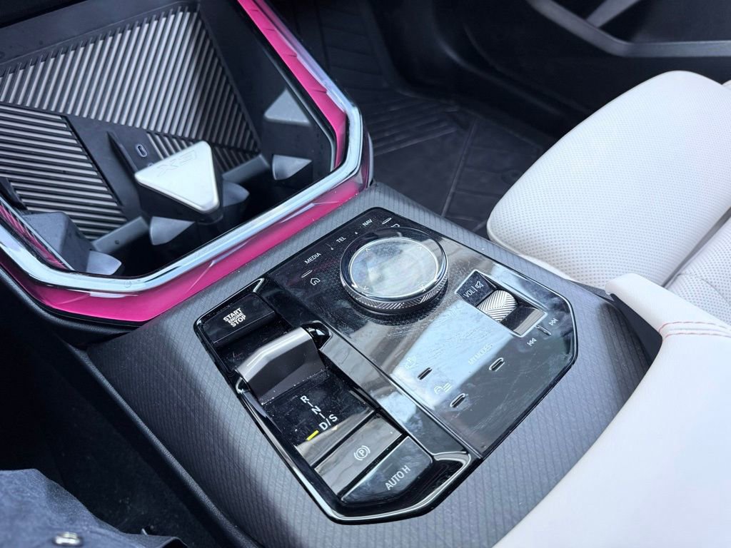 Used 2025 BMW X3 xDrive30i w/ Convenience Package image 23