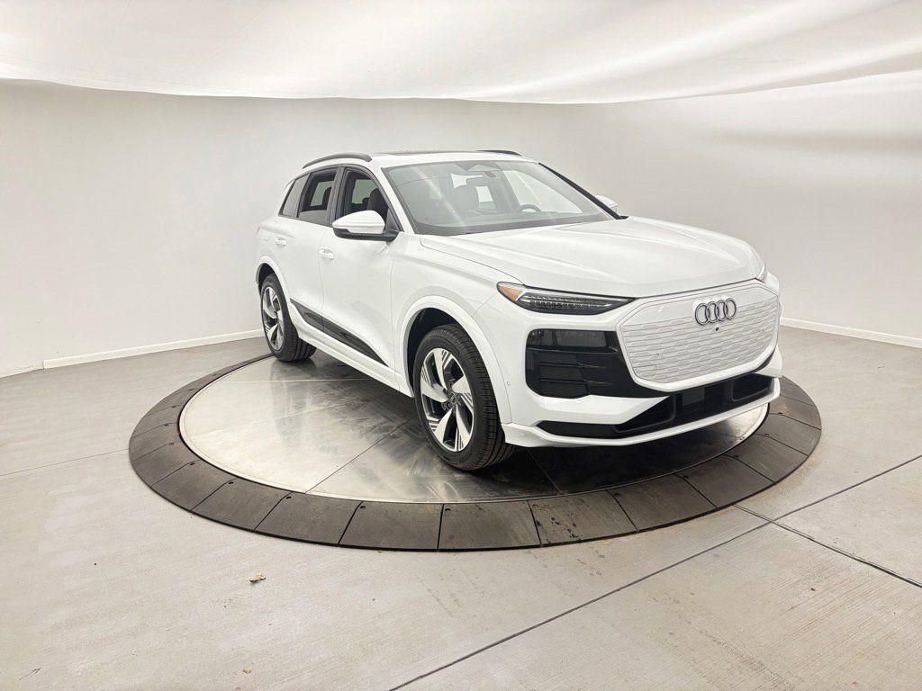 New 2025 Audi Q6 e-tron Premium Plus image 5