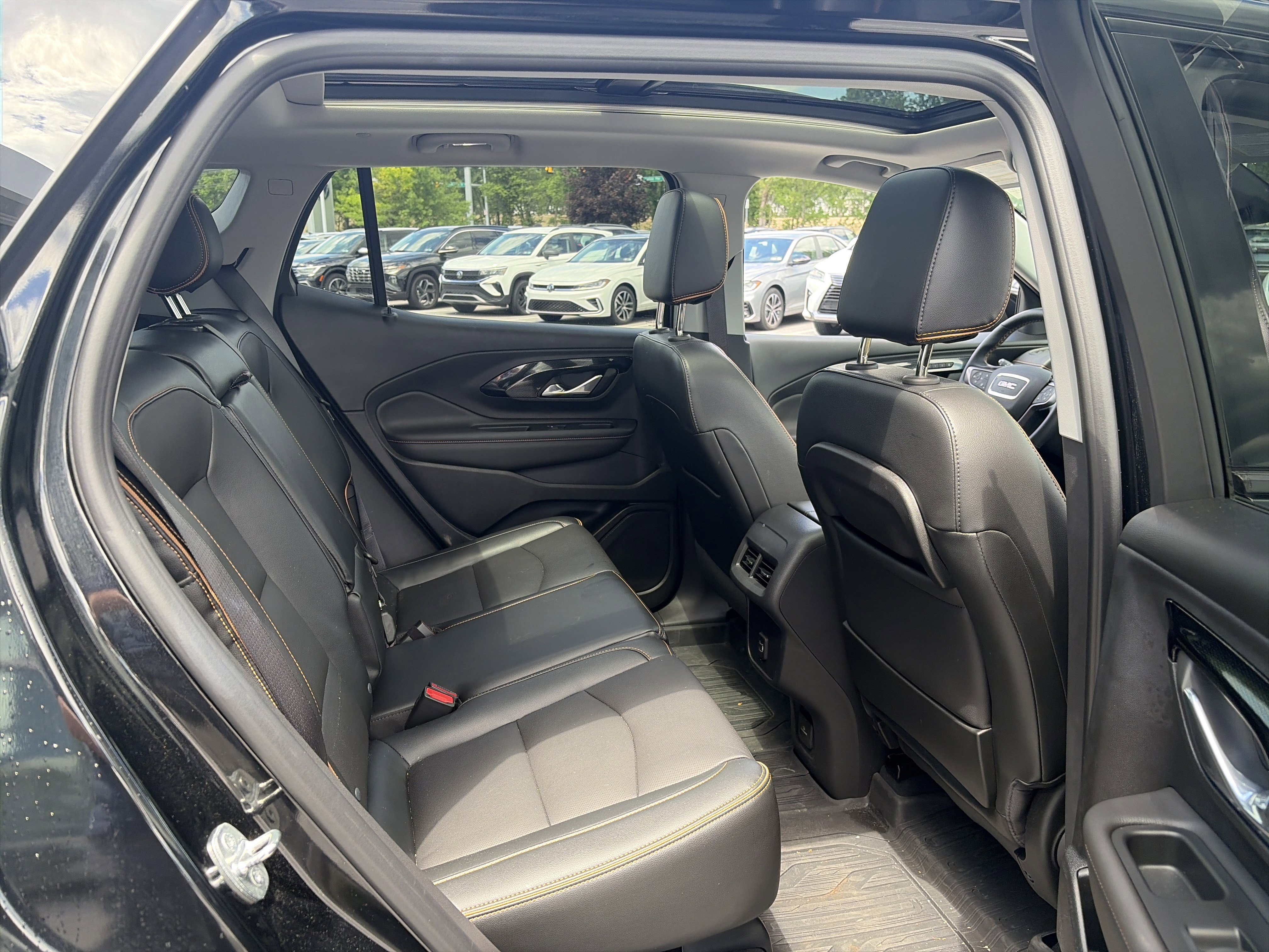 Used 2023 GMC Terrain AT4 w/ Infotainment Package II AWD/4WD image 27