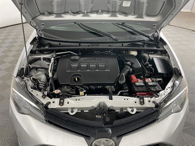 Used 2019 Toyota Corolla LE w/ Carpet Mat Package (TMS) FWD image 21