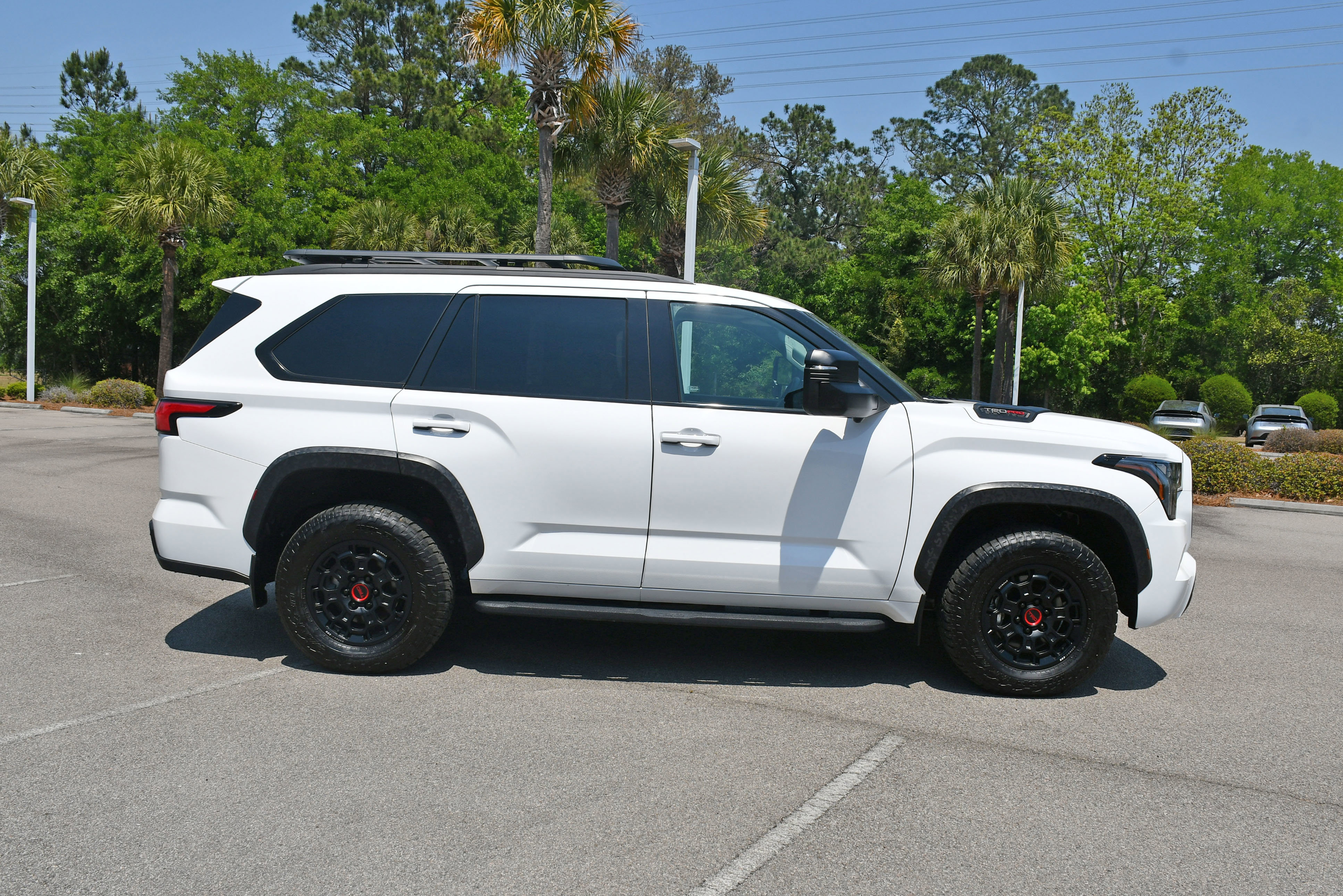 Used 2023 Toyota Sequoia TRD Pro AWD/4WD image 2