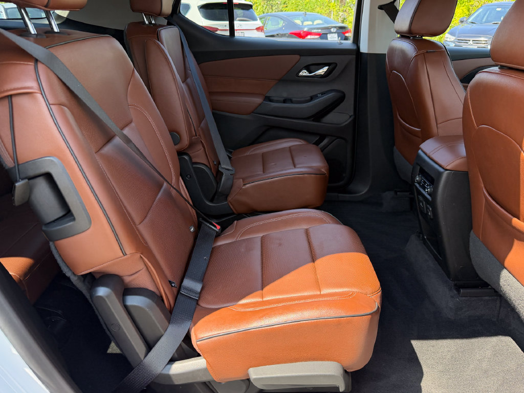 Used 2019 Chevrolet Traverse High Country AWD/4WD image 13