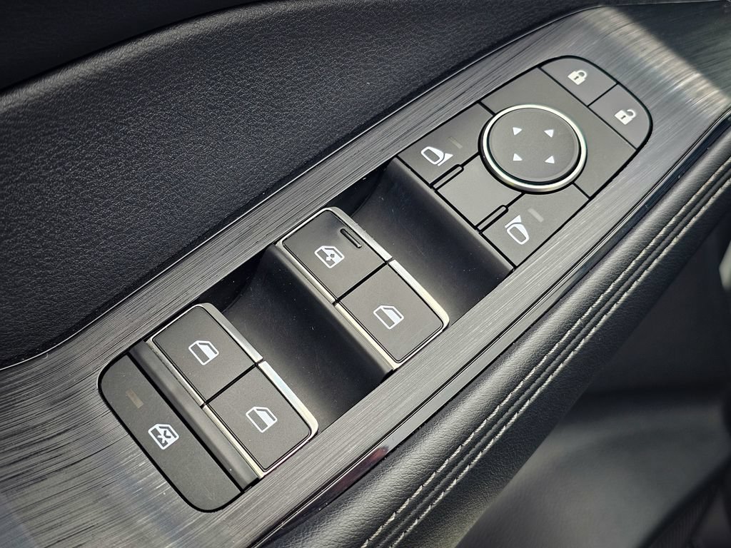 Used 2021 Nissan Rogue SL w/ Premium Package AWD/4WD image 11
