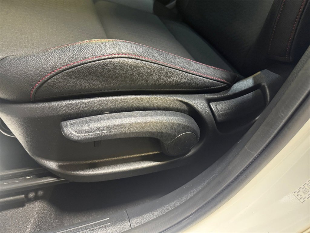 Certified 2023 Kia Soul GT-Line image 13