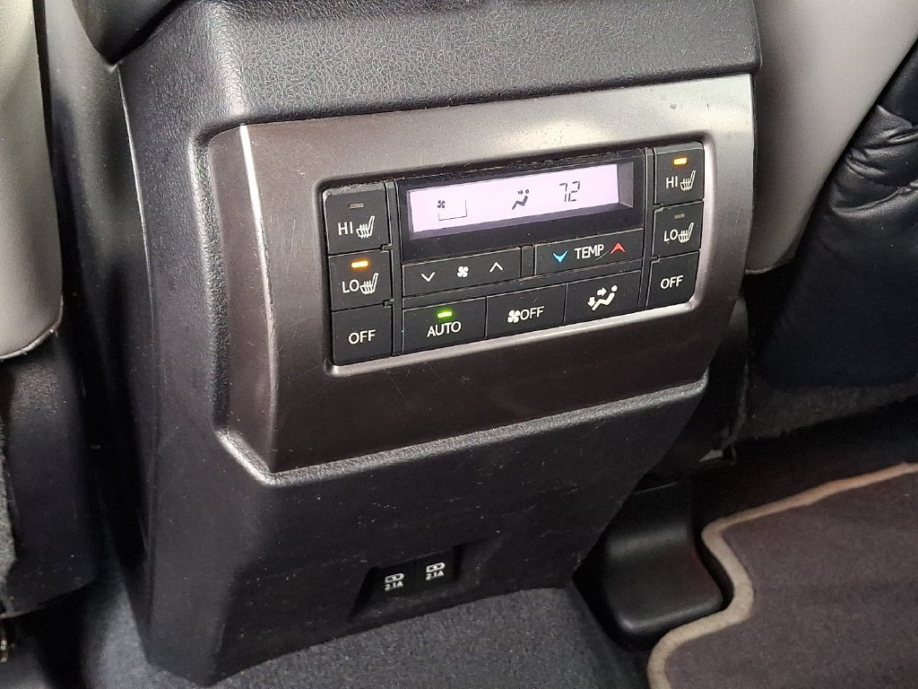 Certified 2023 Lexus GX 460 w/ Black Line Special Edition AWD/4WD image 11
