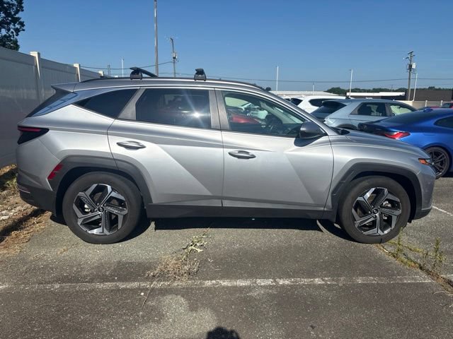 Used 2024 Hyundai Tucson SEL w/ Convenience Package FWD image 2