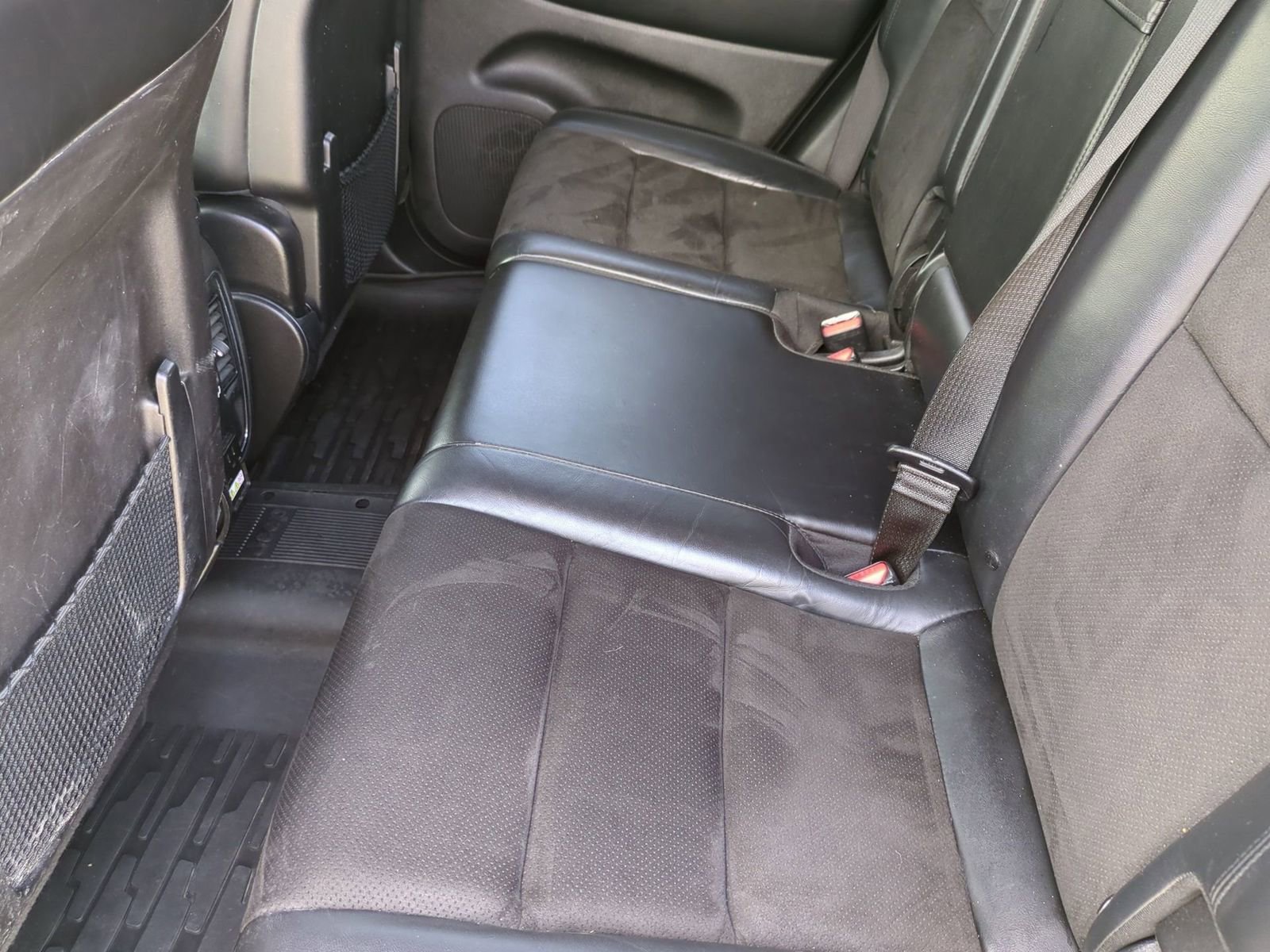 Used 2021 Jeep Grand Cherokee Laredo X image 23