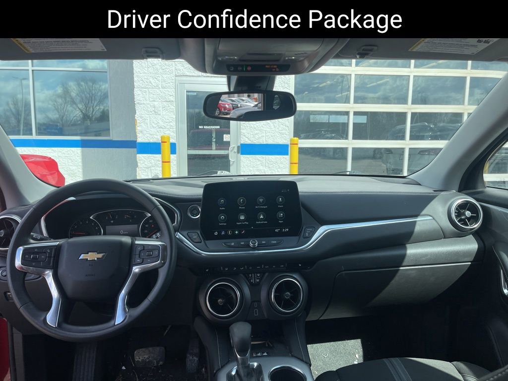 Certified 2024 Chevrolet Blazer LT w/ Convenience Package image 14