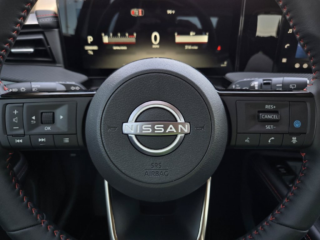New 2026 Nissan Kicks SR w/ SR Premium Package FWD image 25