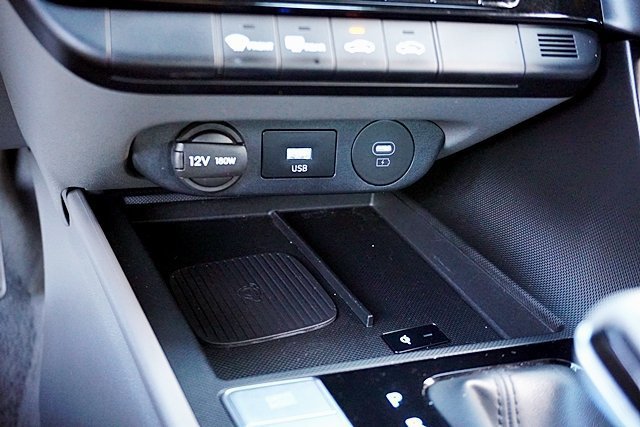 Certified 2026 Hyundai Elantra Sport FWD image 38