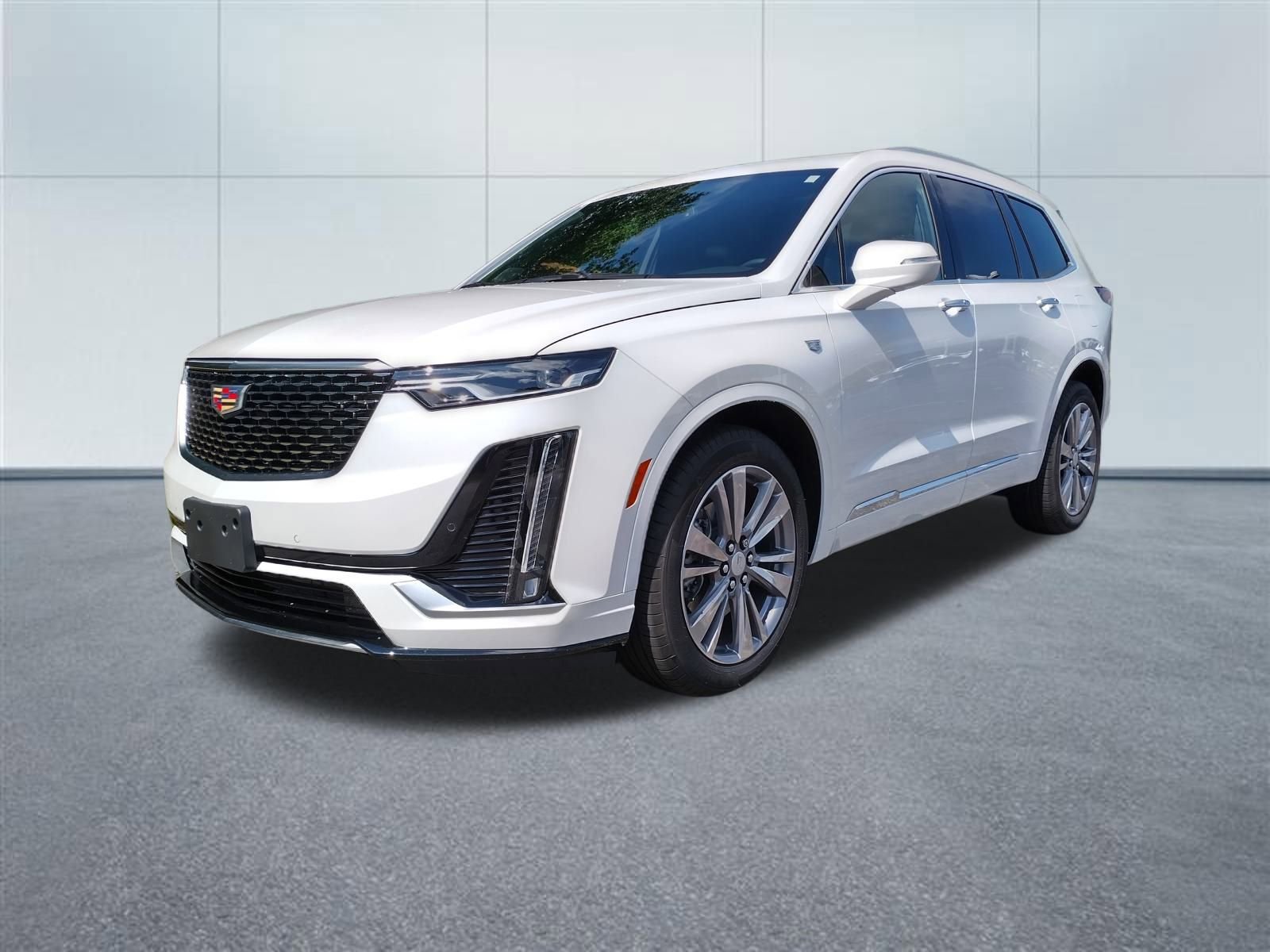 New 2024 Cadillac XT6 Premium Luxury