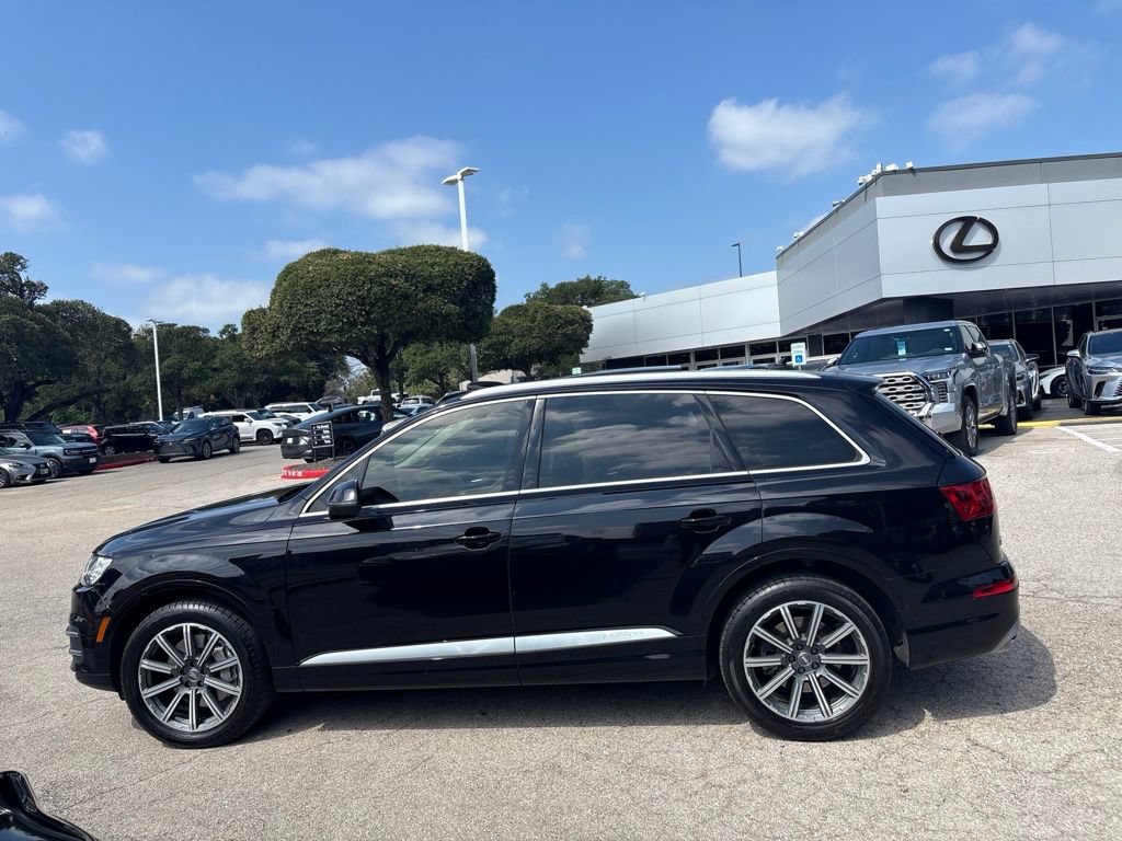 Used 2018 Audi Q7 2.0T Premium Plus w/ Premium Plus Package AWD/4WD image 2