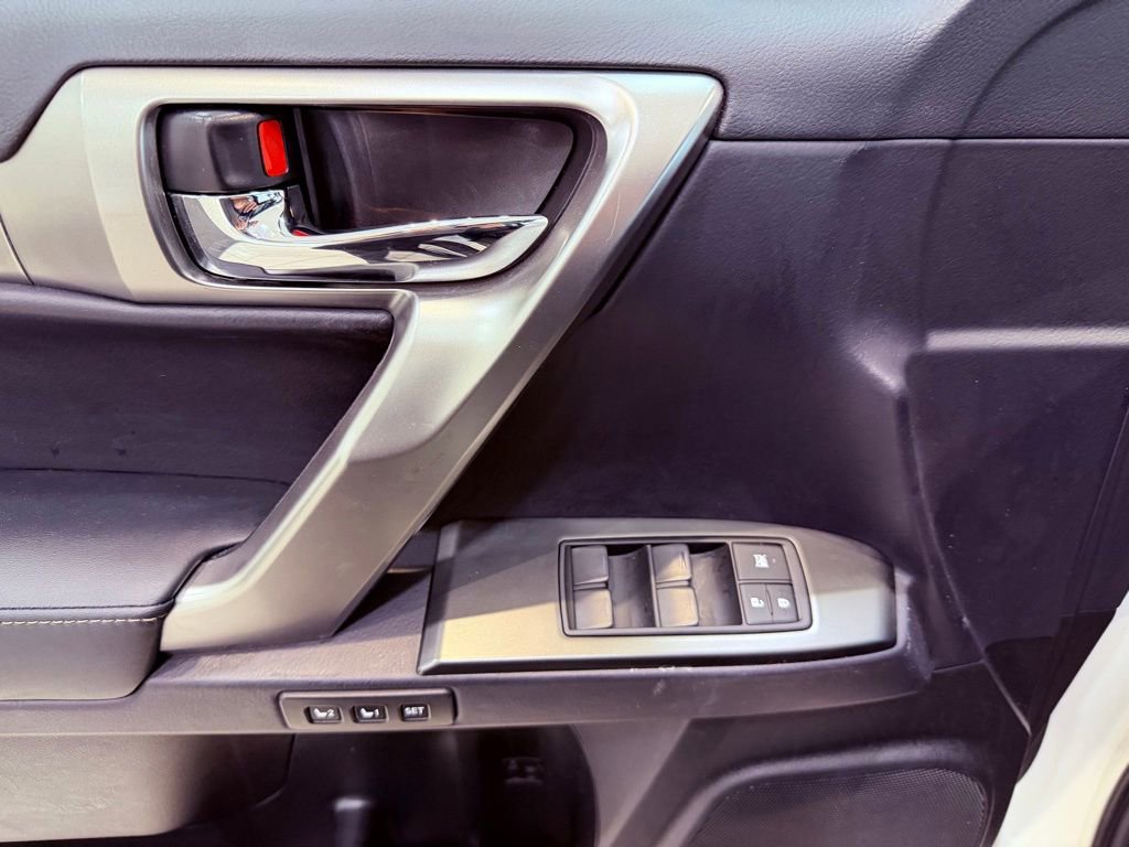 Used 2023 Lexus GX 460 Premium image 19