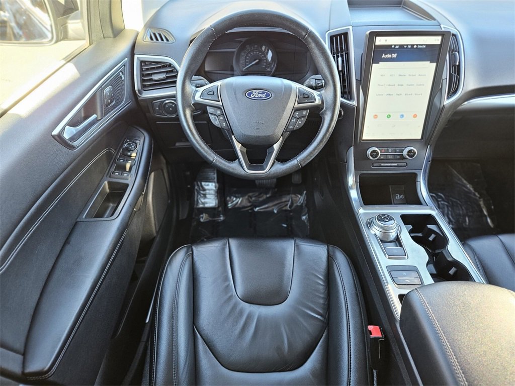 Used 2022 Ford Edge Titanium image 10