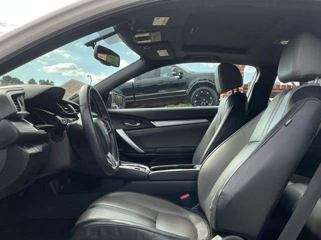 Used 2017 Honda Civic EX-L image 10