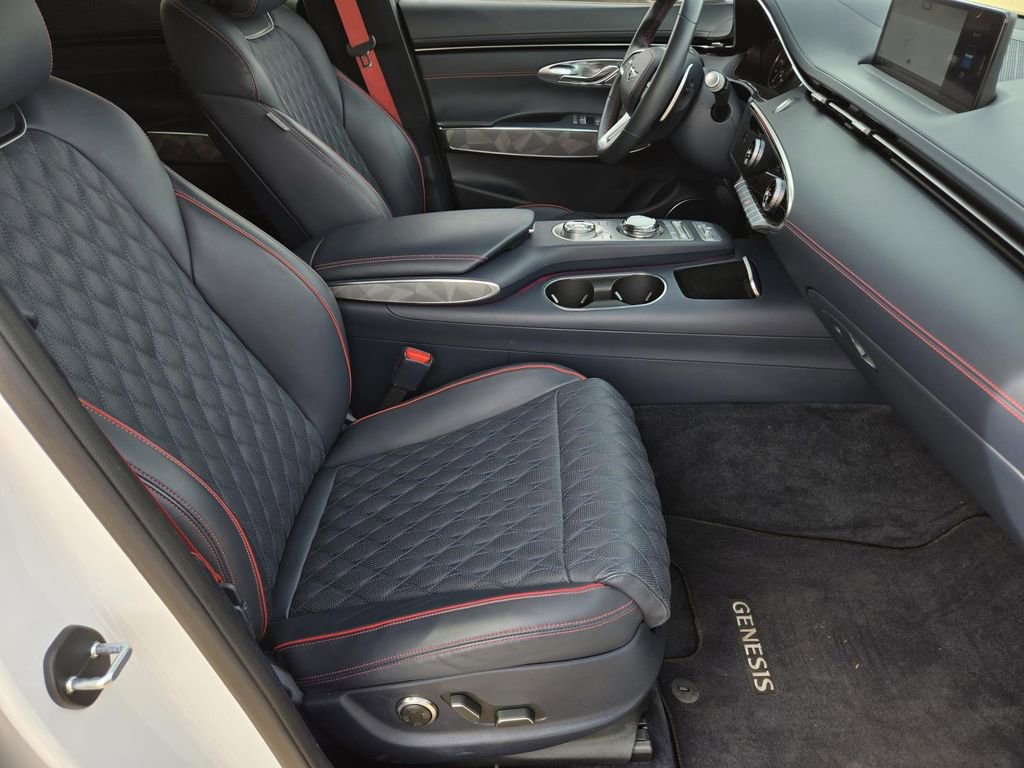 Used 2024 Genesis GV70 3.5T Sport w/ Sport Advanced Package image 30