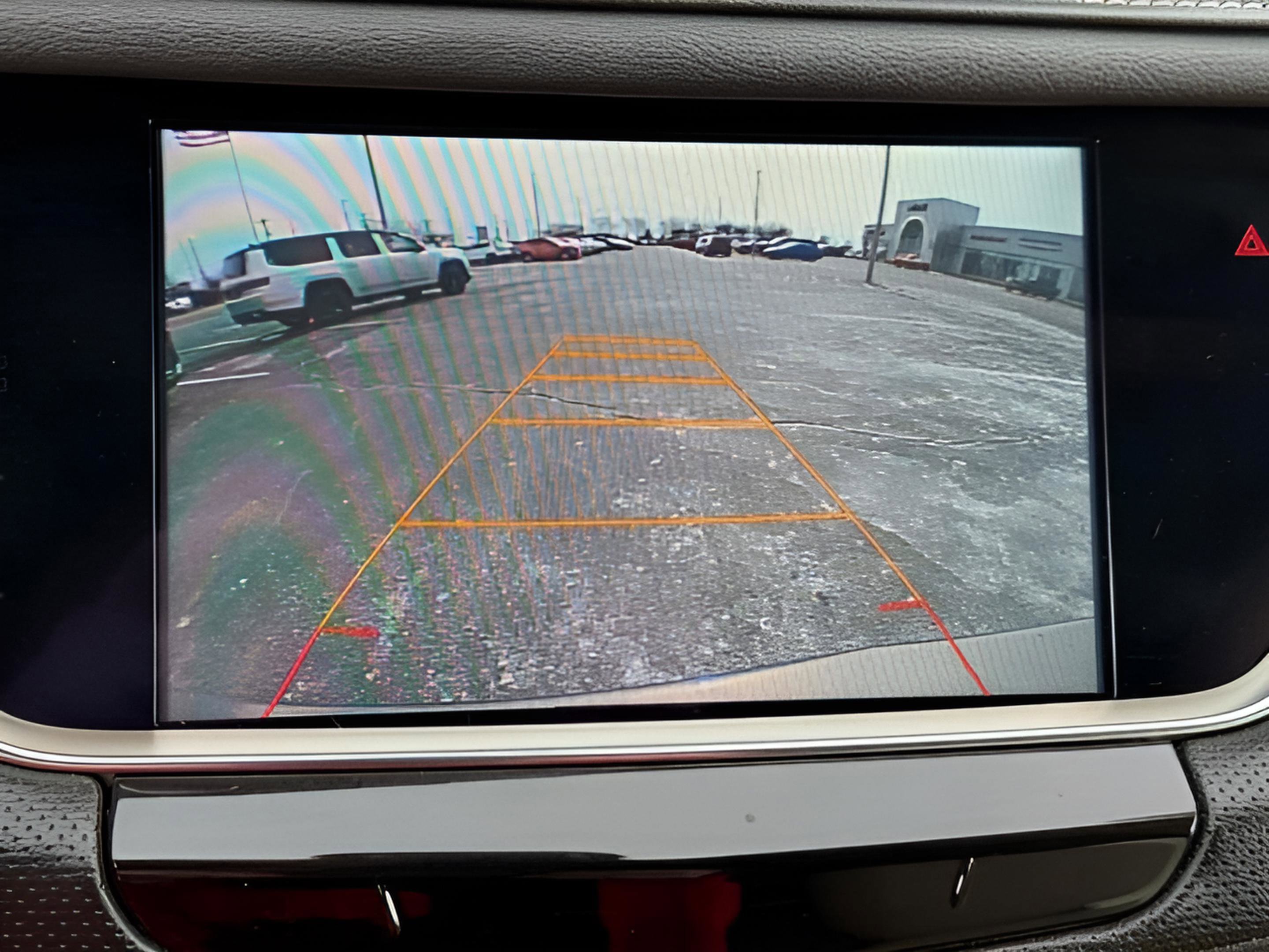 Used 2017 Cadillac XT5 Luxury image 23