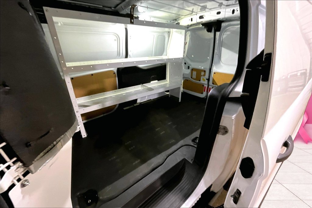 Certified 2017 Ford Transit Connect XLT FWD image 17