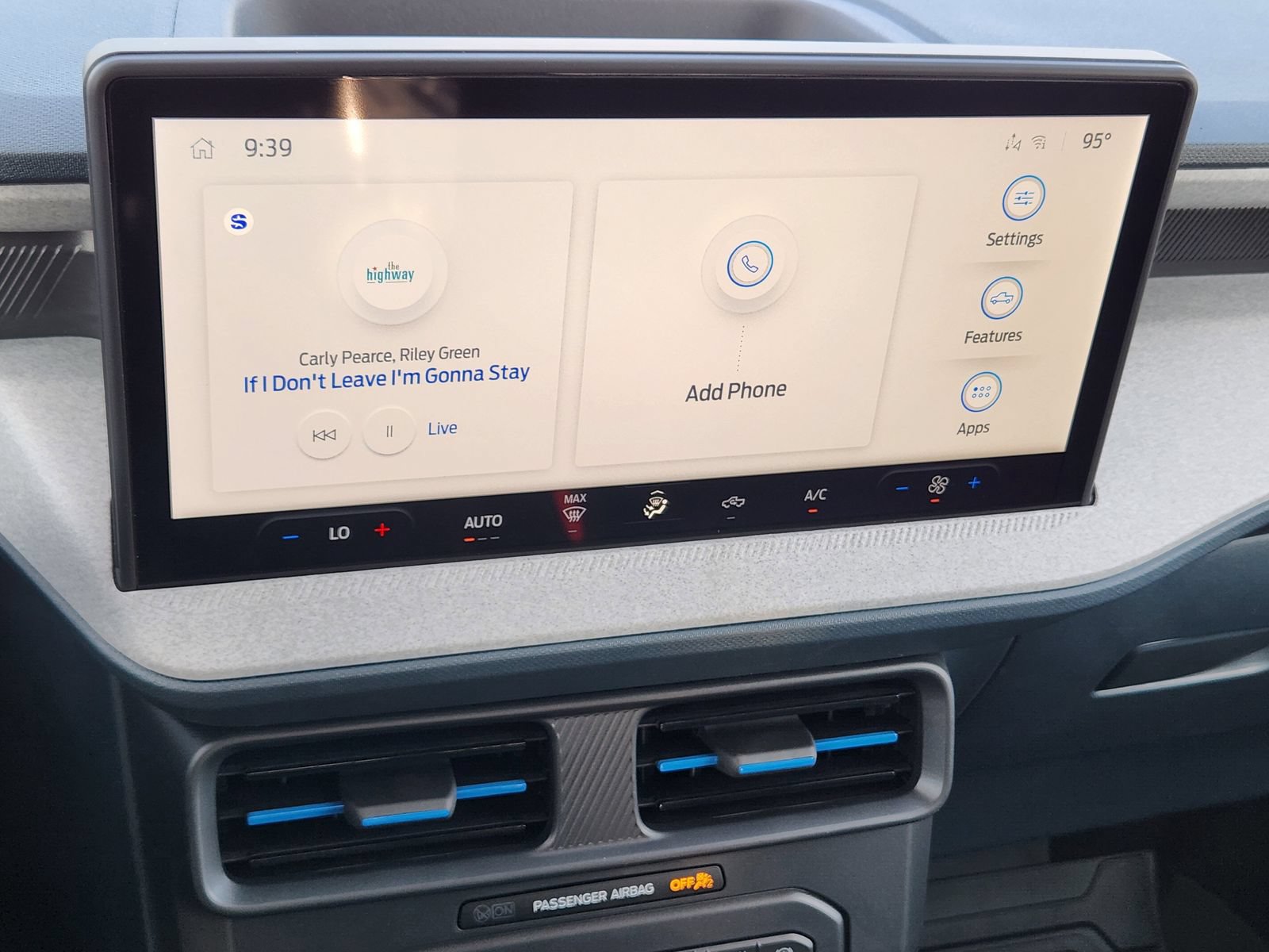New 2026 Ford Maverick XLT FWD image 17