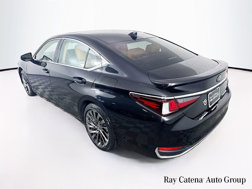 Certified 2024 Lexus ES 300h w/ Luxury Package FWD image 5