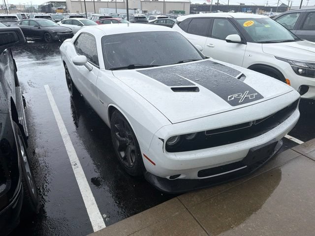 Used 2018 Dodge Challenger R/T Plus RWD image 4