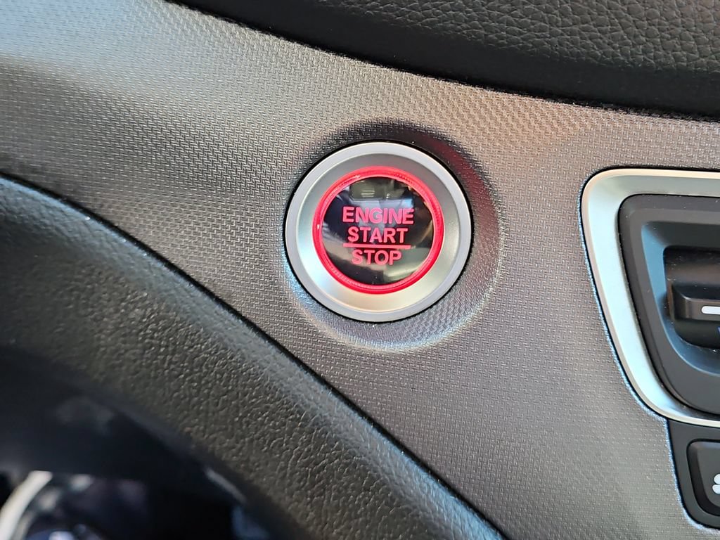 Used 2025 Honda Ridgeline Sport image 29
