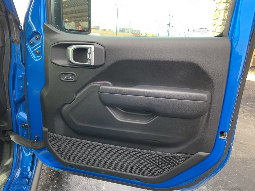 Used 2023 Jeep Wrangler Willys 4xe w/ Dual Top Group image 15