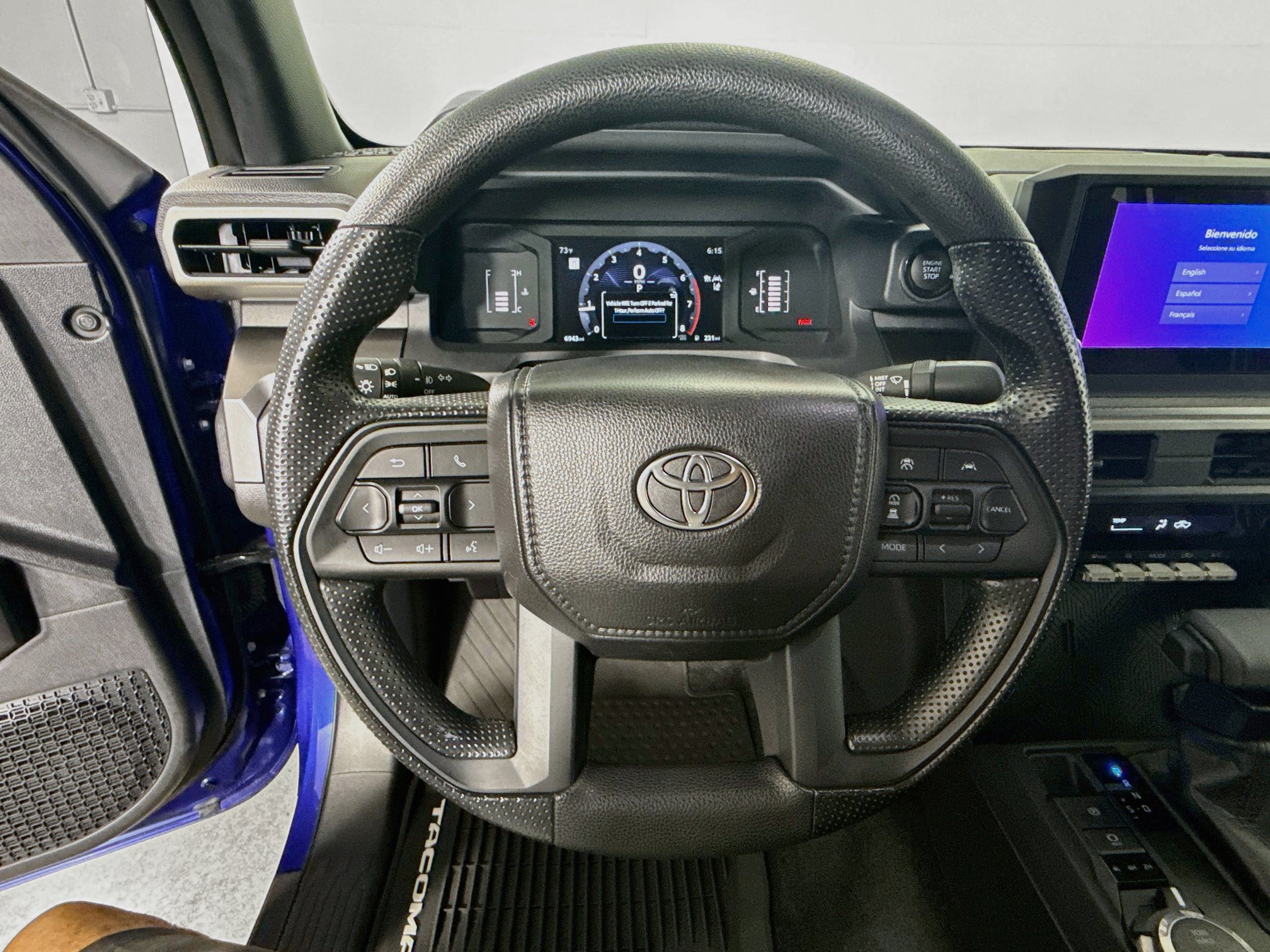 Certified 2025 Toyota Tacoma SR5 AWD/4WD image 11