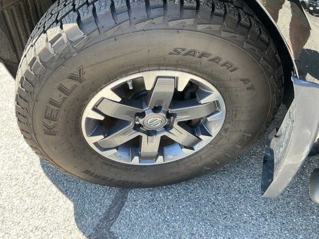 Used 2017 Nissan Frontier PRO-4X w/ Pro-4x Luxury Package AWD/4WD image 36